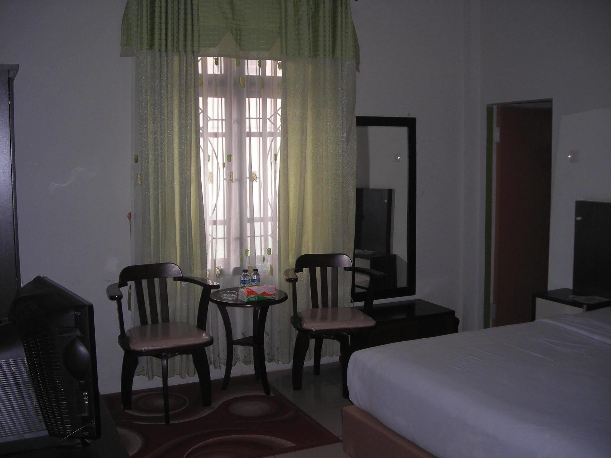 Hotel Bunda Aceh Takengon Esterno foto
